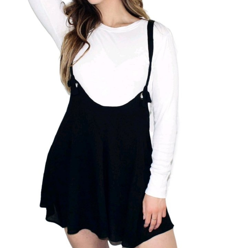 Retro 90s Black Overall Skirt
